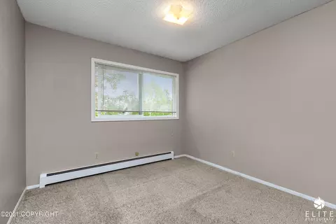 4943 Vance Dr, Anchorage, AK 99508 photo 11