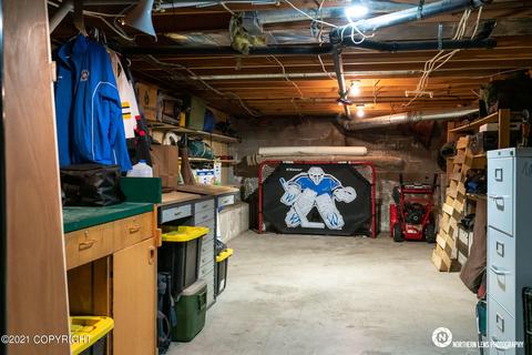 1900 Commodore Dr, Anchorage, AK 99507 photo 23
