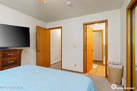 1900 Commodore Dr, Anchorage, AK 99507 photo 14