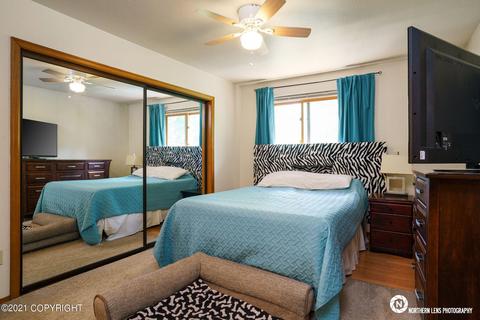 1900 Commodore Dr, Anchorage, AK 99507 photo 13