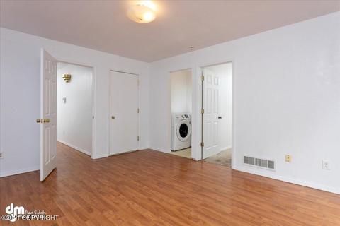 3870 Reflection Dr, Anchorage, AK 99504 photo 11