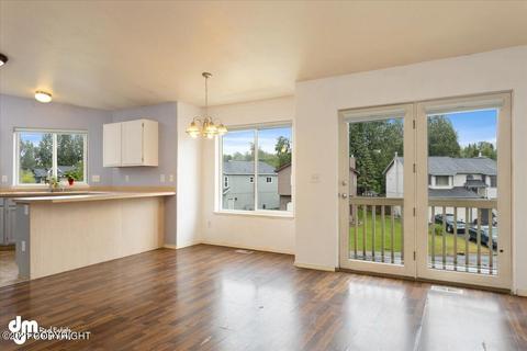 3870 Reflection Dr, Anchorage, AK 99504 photo 8