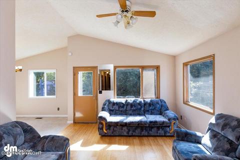 7912 Chaimi Loop, Anchorage, AK 99504 photo 8