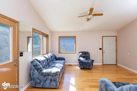7912 Chaimi Loop, Anchorage, AK 99504 photo 6