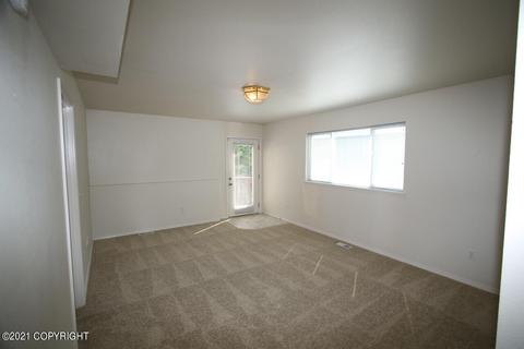 8941 Birch Park Cir, Eagle River, AK 99577 photo 13