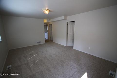 8941 Birch Park Cir, Eagle River, AK 99577 photo 15