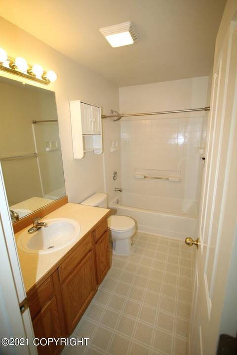 8941 Birch Park Cir, Eagle River, AK 99577 photo 12