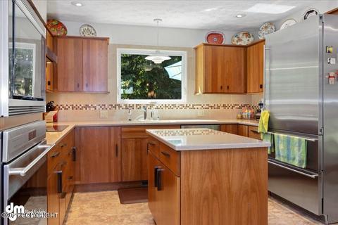 18548 Talarik Dr, Eagle River, AK 99577 photo 24