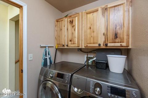 9643 Etolin Cir, Eagle River, AK 99577 photo 27