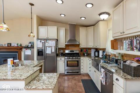 9643 Etolin Cir, Eagle River, AK 99577 photo 9