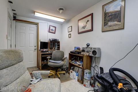 3000 Doris St, Anchorage, AK 99517 photo 25