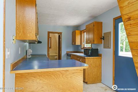 1421 S Creek Rd, Eagle River, AK 99577 photo 33