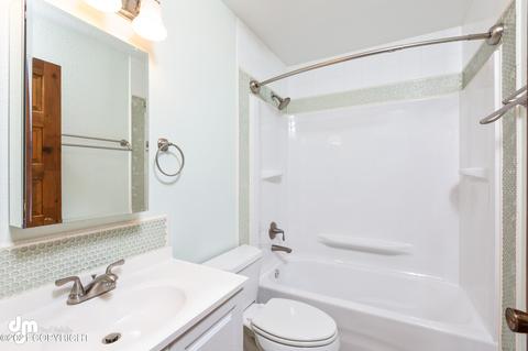 7321 Clairborne Dr, Anchorage, AK 99502 photo 17