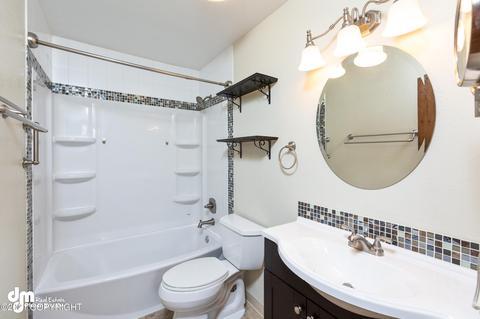 7321 Clairborne Dr, Anchorage, AK 99502 photo 21