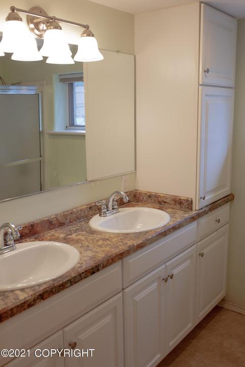 5212 E 26th Ave, Anchorage, AK 99508 photo 23