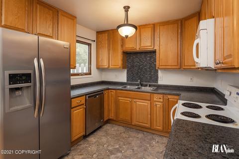 16308 Copper Mountain Cir, Eagle River, AK 99577 photo 10
