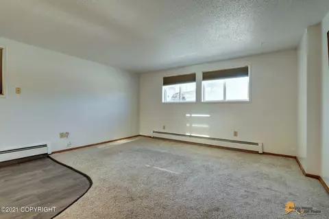 210 E 7th Ave, Anchorage, AK 99501 photo 7