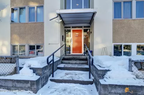 210 E 7th Ave, Anchorage, AK 99501 photo 4