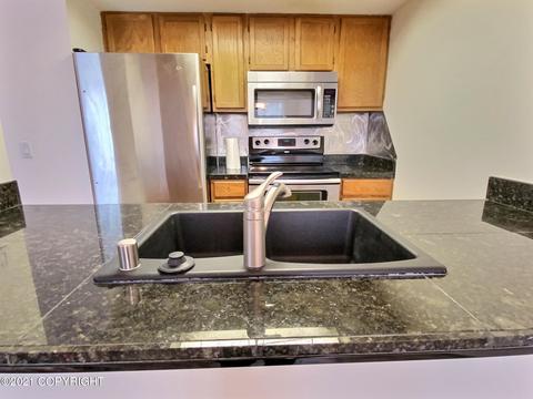 9610 Morningside Loop # B7, Anchorage, AK 99515 photo 6