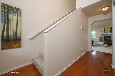 20522 Birch Crest Ln, Eagle River, AK 99577 photo 3