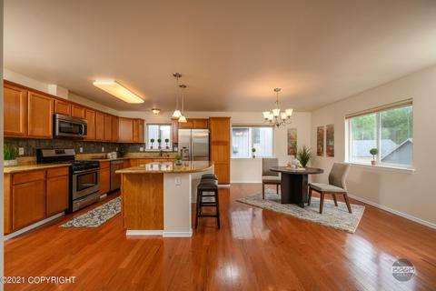 20522 Birch Crest Ln, Eagle River, AK 99577 photo 13