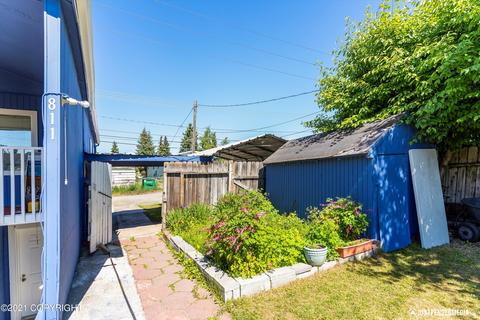 811 E 11th Ave, Anchorage, AK 99501 photo 4