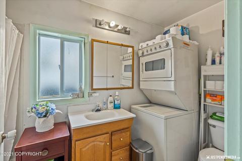 811 E 11th Ave, Anchorage, AK 99501 photo 19