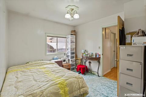 811 E 11th Ave, Anchorage, AK 99501 photo 18