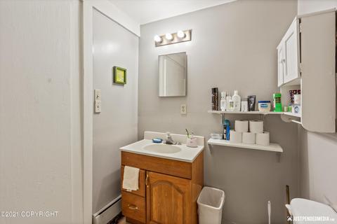 811 E 11th Ave, Anchorage, AK 99501 photo 22