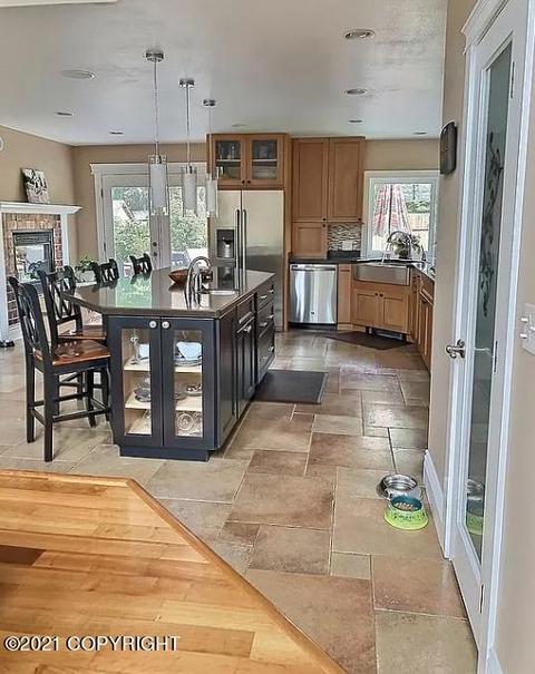 18907 Man O War Rd, Eagle River, AK 99577 photo 4