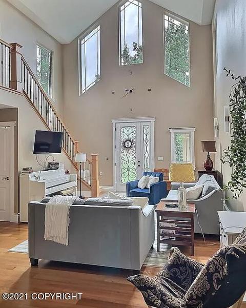 18907 Man O War Rd, Eagle River, AK 99577 photo 3