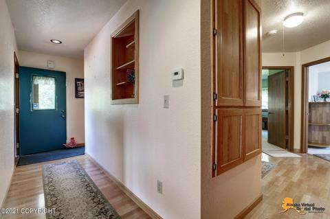 4627 Hiland Rd, Eagle River, AK 99577 photo 4