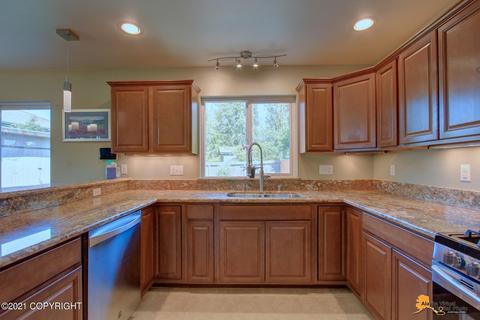 2823 Morgan Loop, Anchorage, AK 99516 photo 21
