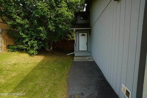 9341 W Kanaga Loop, Eagle River, AK 99577 photo 2