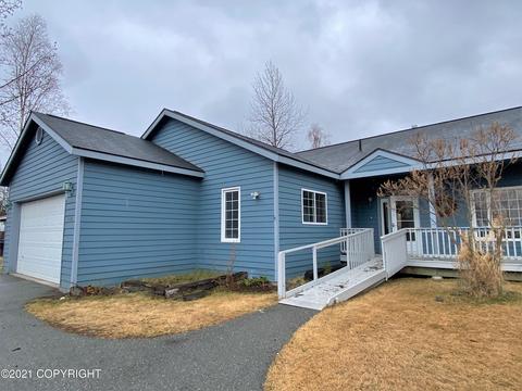 11339 Celestial St, Eagle River, AK 99577 photo 2