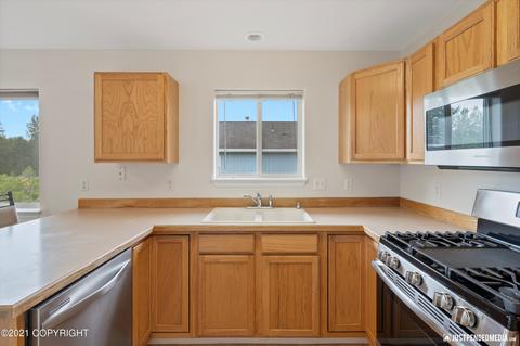 8141 Debarr Rd, Anchorage, AK 99504 photo 31