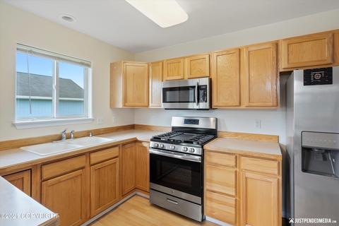 8141 Debarr Rd, Anchorage, AK 99504 photo 32