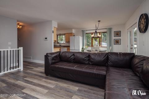 11311 Bridger Pl, Eagle River, AK 99577 photo 5
