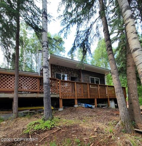 675 Grubstake Rd, Fairbanks, AK 99701