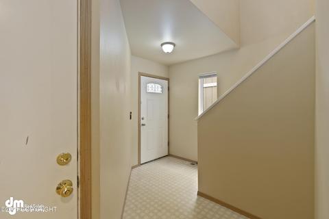 3841 Sycamore Loop, Anchorage, AK 99504 photo 4