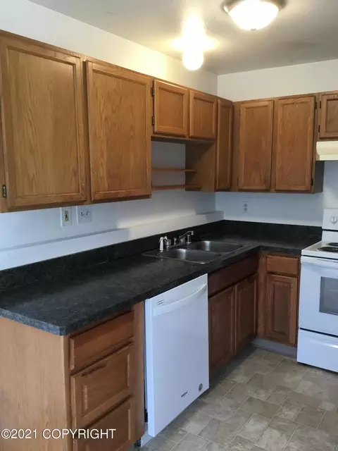 424 E 14th Ave, Anchorage, AK 99501 photo 25