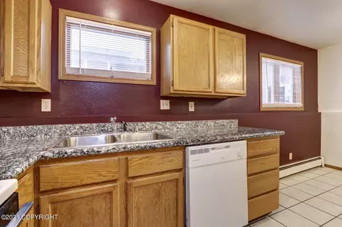 424 E 14th Ave, Anchorage, AK 99501 photo 6