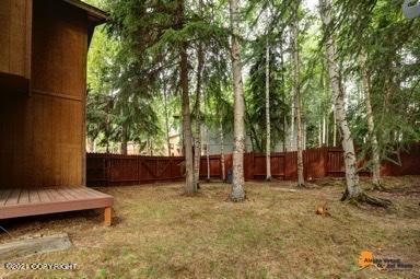 9401 Stuart Cir, Eagle River, AK 99577 photo 4