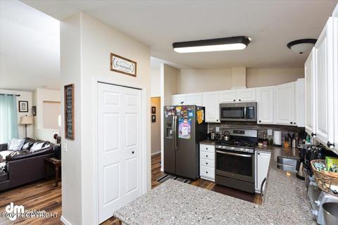 19055 Trail Bay Dr, Eagle River, AK 99577 photo 16