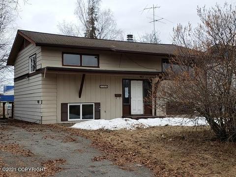 7106 E 17th Ave, Anchorage, AK 99504 photo 1
