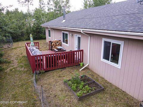 1850 W Thomas Loop, Delta Junction, AK 99737 photo 2