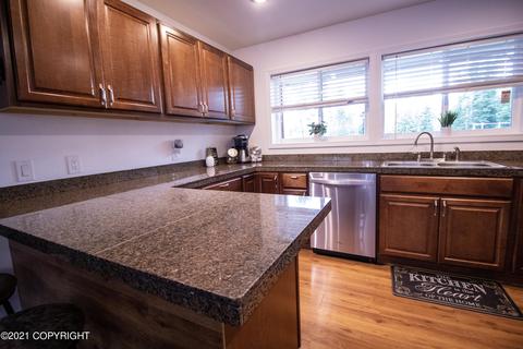 1850 W Thomas Loop, Delta Junction, AK 99737 photo 12