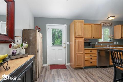 1811 E Caribou Loop, Wasilla, AK 99654 photo 15