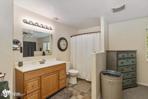 1811 E Caribou Loop, Wasilla, AK 99654 photo 32