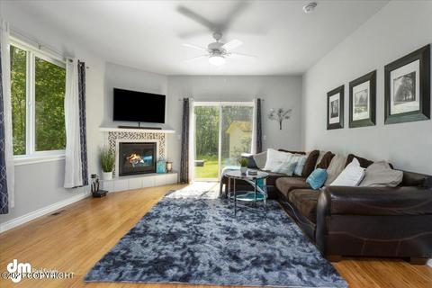 24304 Hearthstone Dr, Chugiak, AK 99567 photo 5
